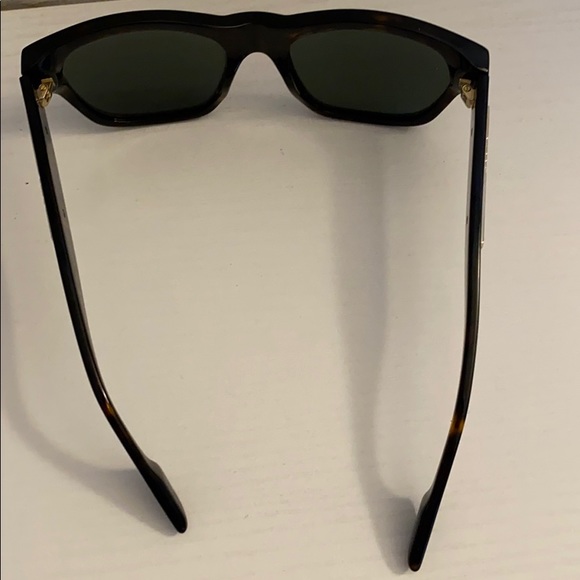 Alexander McQueen Sunglasses - Picture 7 of 11